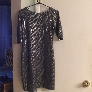 Scarlett Size 8 sweater/sequin dress in gray.